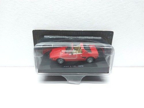 Fiat rosso del 1972 - del,