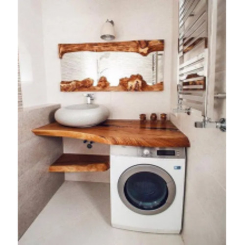 Arredo bagno con piani - , taglio