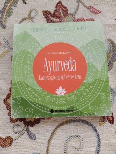 Libro ayurveda - libro,