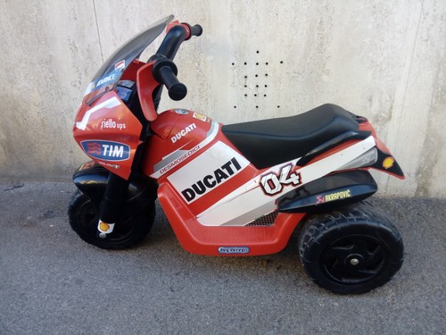 Moto elettrica desmosedici peg - elettrica,