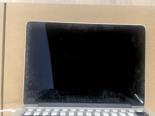 Defective apple macbook pro - defective,