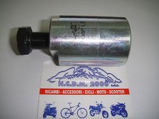 BUZZETTI ESTRATTORE Ã˜ 38 X 1,5 CON FILETTO INTERNO PER VOLANO BOMBARDIER 5343