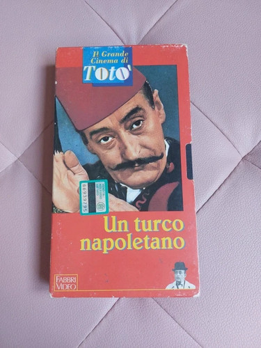 Videocassetta vhs turco - "un,