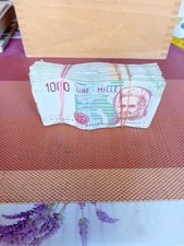 SUPER.  LOT DE 150 BILLETS