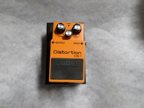 Boss pedale per chitarra - per,