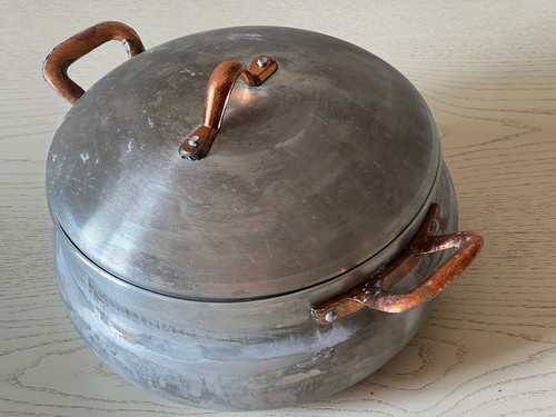 Antica casseruola bombata - antica,