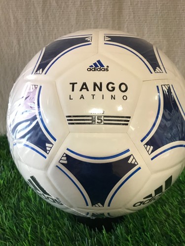 Adidas vintage tango latino - vintage,