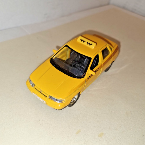 Modellino auto lada 110 - 110, taxi