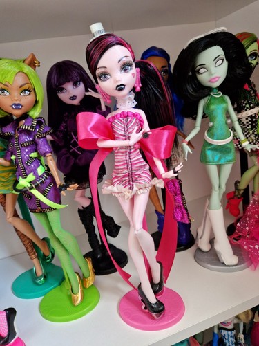 Bambola monster high - monster,
