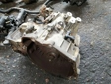 OPEL ZAFIRA B A05 Caja de