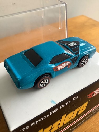 Hot wheels sizzler - hot,