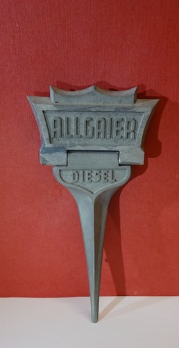Vecchio emblema trattore