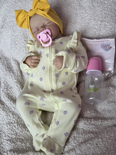 Farfalla che dorme bambino - dorme,