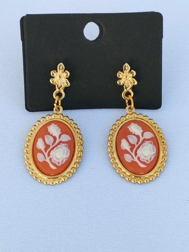Orecchini con pendente - , cameo