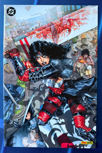 Absolute wonder woman - woman, #1