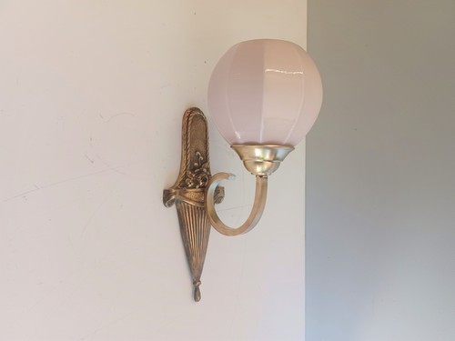 Ancienne applique art - , nouveau