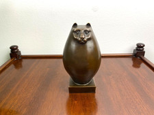 Scultura in bronzo stile gatto