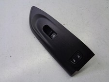 VETRO FINESTRINO ANTERIORE