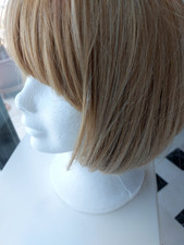 Parrucca di capelli biondi come fossero veri  Lunga 70 cm.