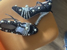 Gucci tacchi neri edizione speciale borchie con perle e testa di tigre taglia 40