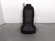 8850TH sedili posteriori