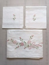 Lenzuola Matrimoniali Mistolino Ricamate a Mano Ricamo Firenze