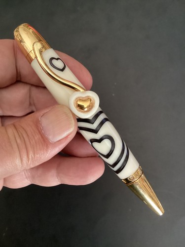 Ceramica thun penna cuore - thun,
