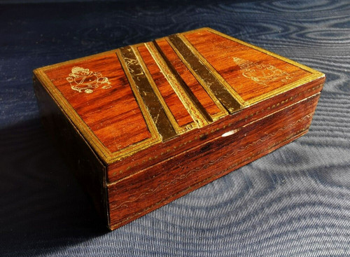 Scatolina legno con intagli - scatolina,