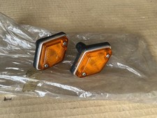 RENAULT R4 TL GTL COPPIA FANALI FRECCIE LATERALI  HEAD LIGHTS OLD STOCK