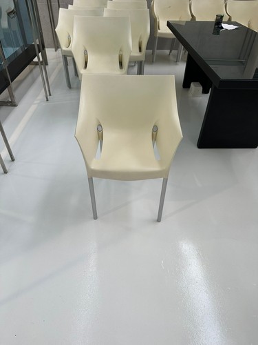 Sedia kartell - no,