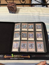 LOTTO YUGIOH A TEMA DRAGO BIANCO OCCHI BLU 1MA ED, LINGUA ITALIANA + ACCESSORI