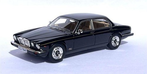 Matrix jaguar xj6 siii - 1:43,