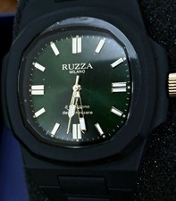 Ruzza Watch nero quadrante
