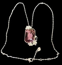 Orig. Collana con ciondolo