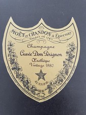 Une étiquette de champagne