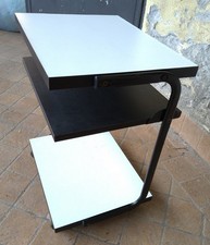 Tavolino a tre livelli con