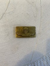 Fibbia vintage paracadutista militare in ottone 7,5 cm – ali e paracadute Ottone
