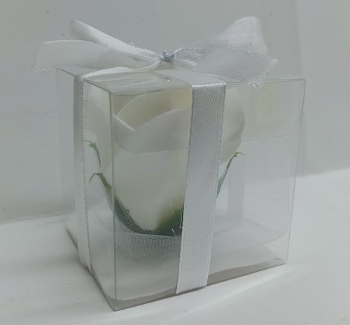 Rosa sapone bianca con - di,