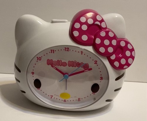 Sveglia sanrio ciao gattino - sveglia, gattino!!