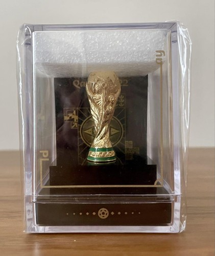 Figurina trofeo fifa world - trofeo,