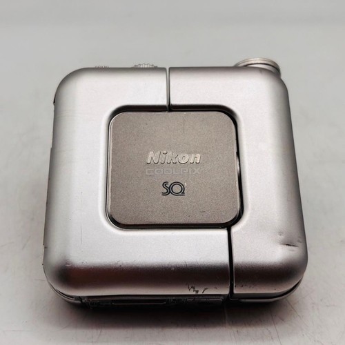 Nikon coolpix - sq,