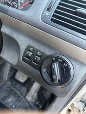 devio leva luci VOLKSWAGEN