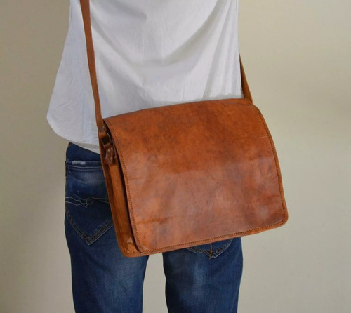 Borsa pelle nuova tracolla - in,