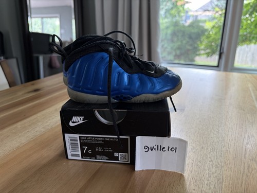 Nike little posite - posite, one