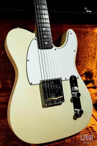 Chitarra elettrica usata
