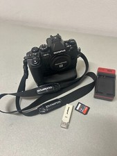 Olympus Om-D E-m1 Mark I