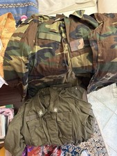 abbigliamento militare nuovo