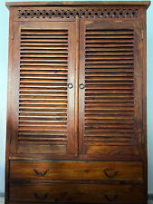 armadio etnico, ottime condizioni, robusto: camera, soggiorno, cucina, corridoio