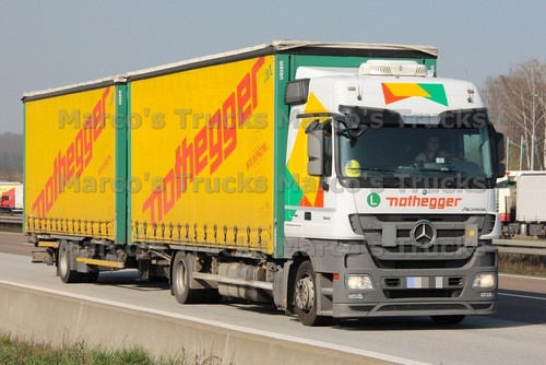 Foto camion mercedes - foto,