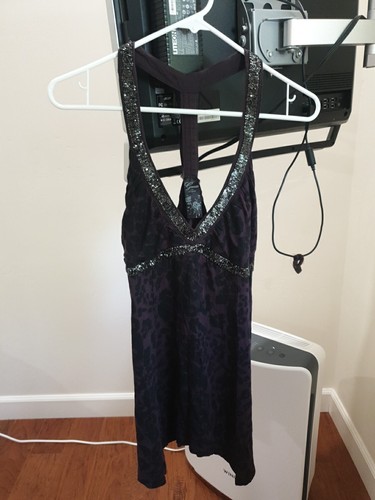 Top nuovo con etichette guess - etichette,